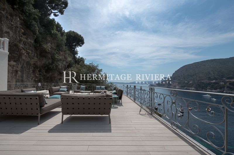 Lavish waterfront property