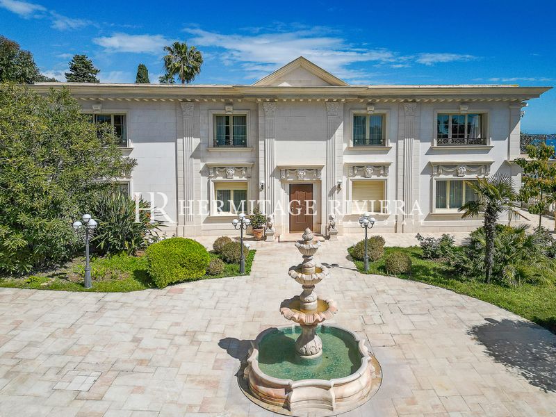 Exception prestigious property - Flat garden - Pool - Sea view