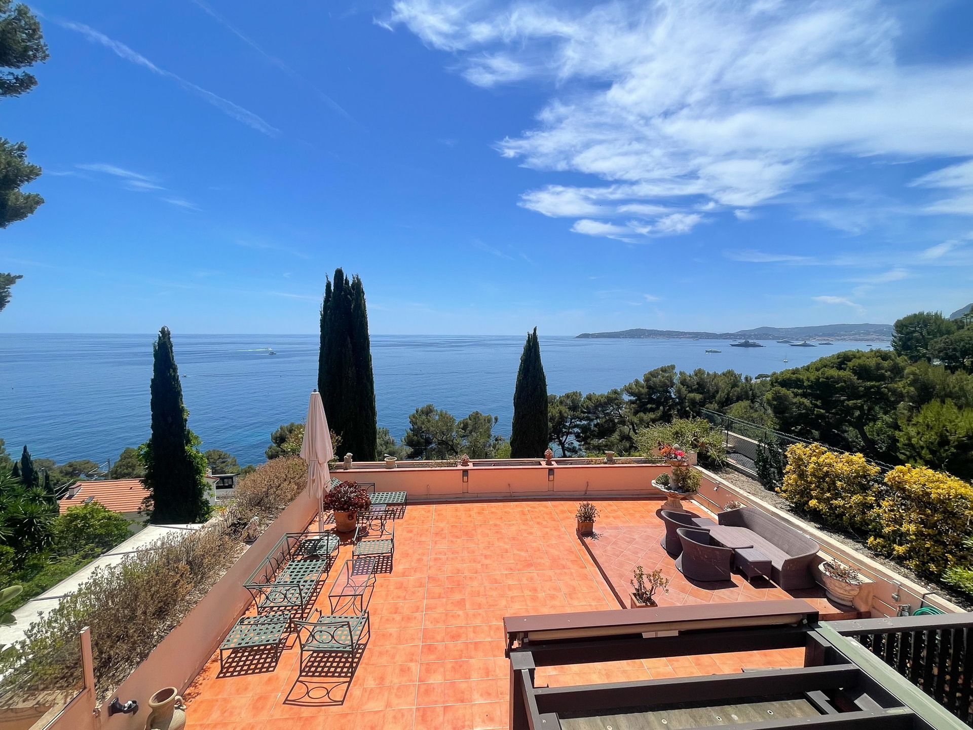 Luxury residence - Pool - Sea view - Terrasse - Close to beach Mala