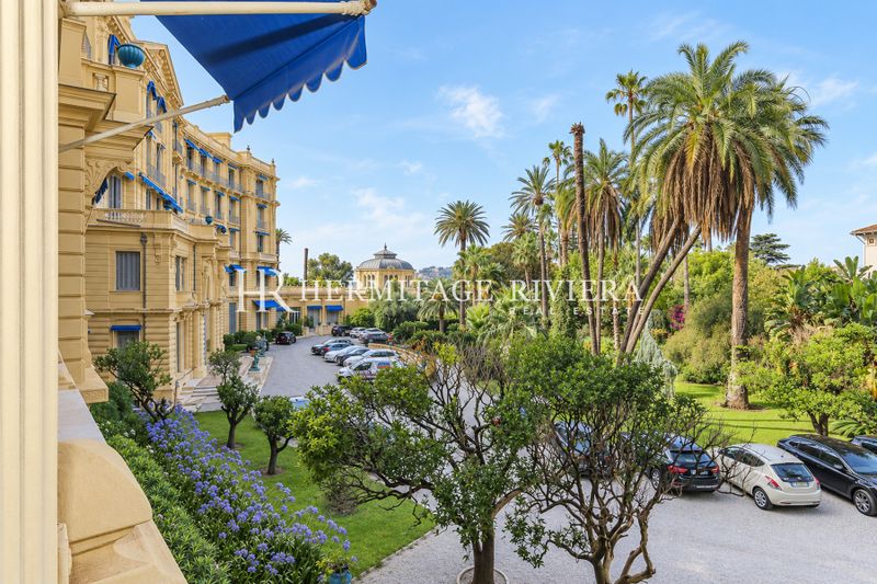 2 bedroom apartment - Belle Époque residence "Le Bristol"