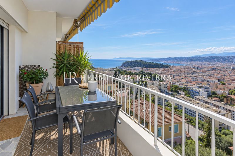 2 bedroom apartment - Calm - Terrace and sea view
